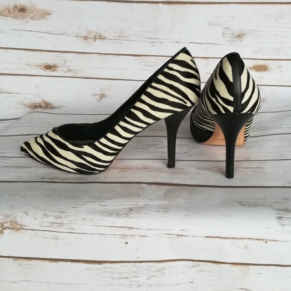 Pumps - Picture 2 of 2